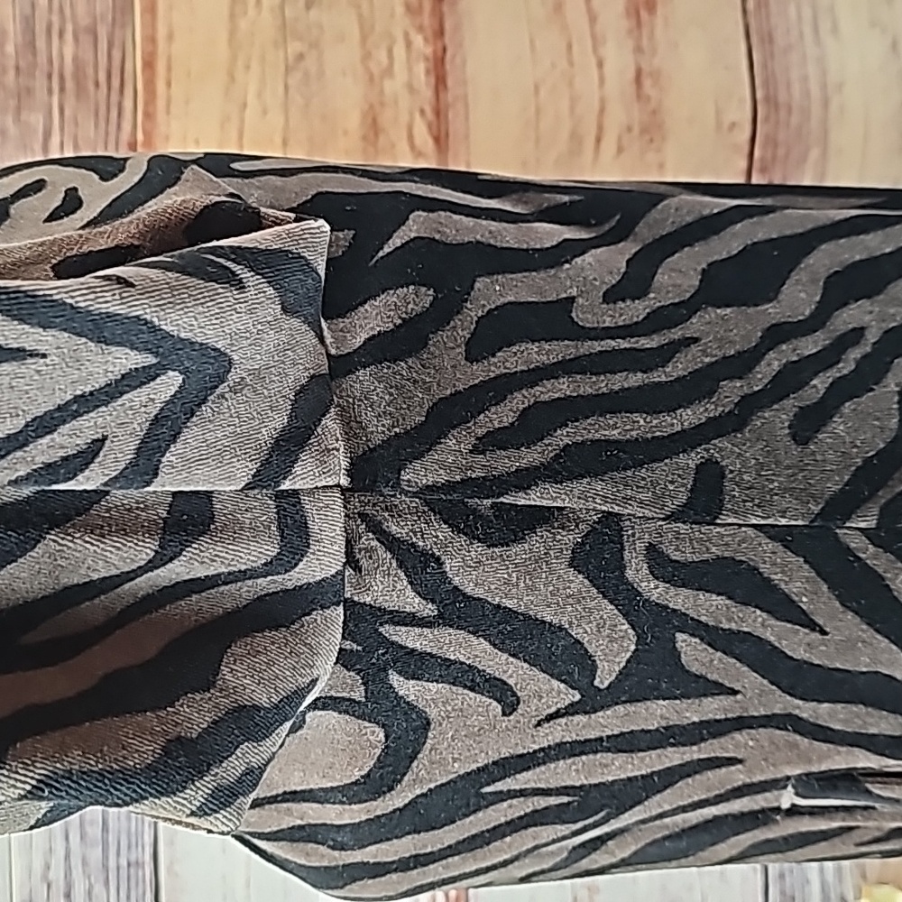 NEW STYLE & CO BROWN BLACK ZEBRA STRIPE VALOR ZIP UP JACKET - Picture 4 of 15